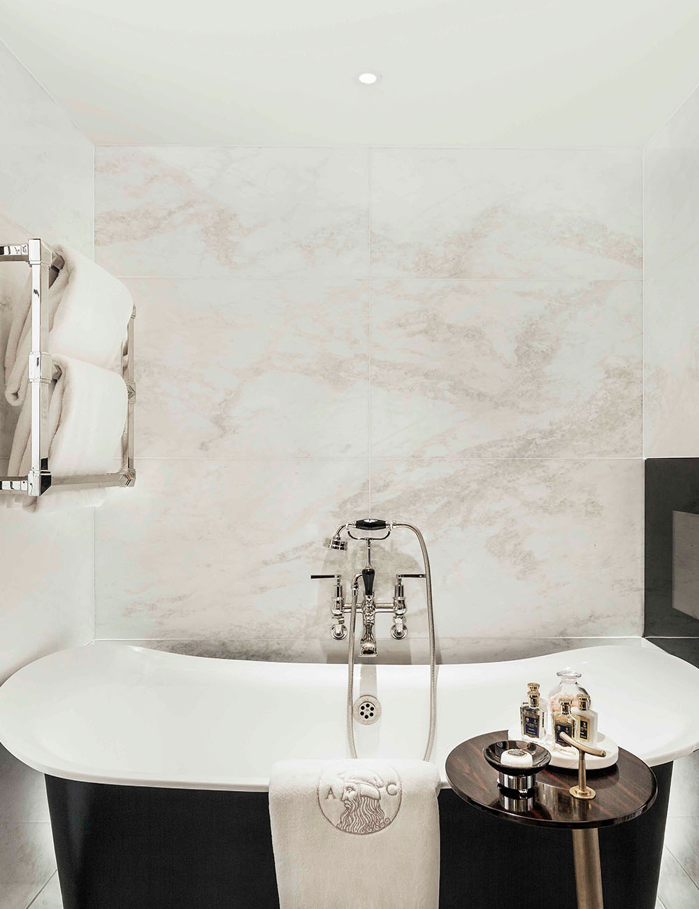 Marble bath close up