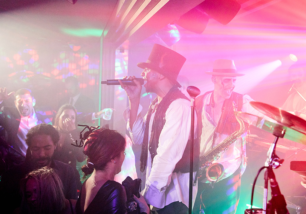 Halloween 2019 singer